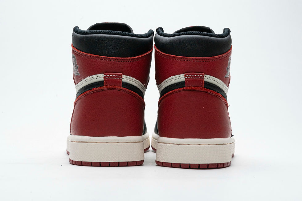 Miniatura: AJ1 High OG “punta cruzada”