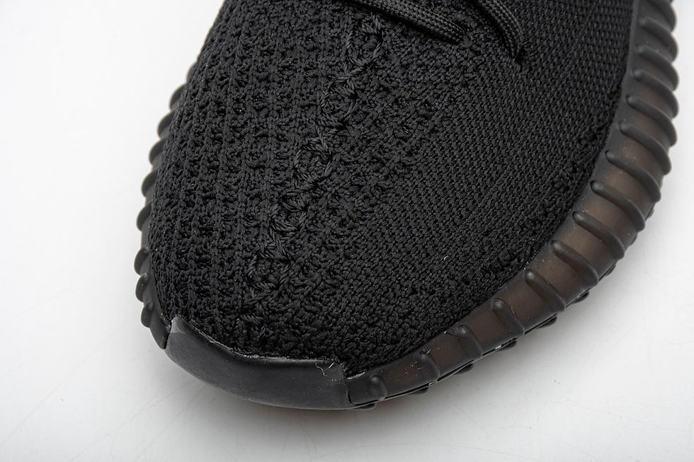 Miniaturbild: nike sneakers, adidas sneakers, streetwear sneakers, balenciaga sneakers, supreme sneakers,