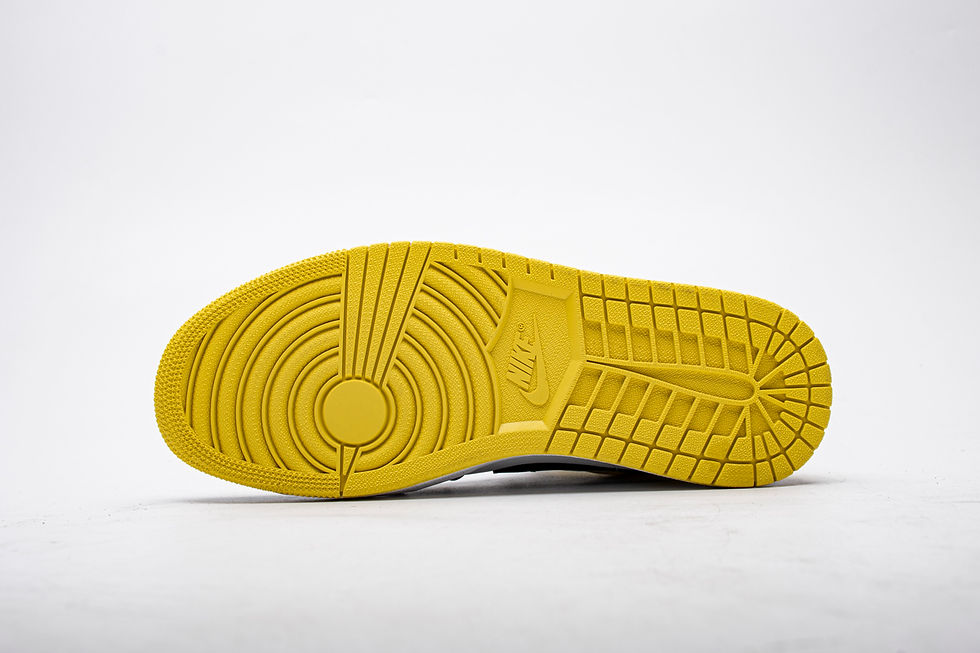 Miniaturbild: AJ1 Mid SE "Yellow Toe"