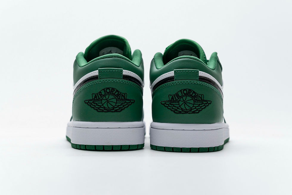 Thumbnail: Air Jordan 1 Low "Pine Green"