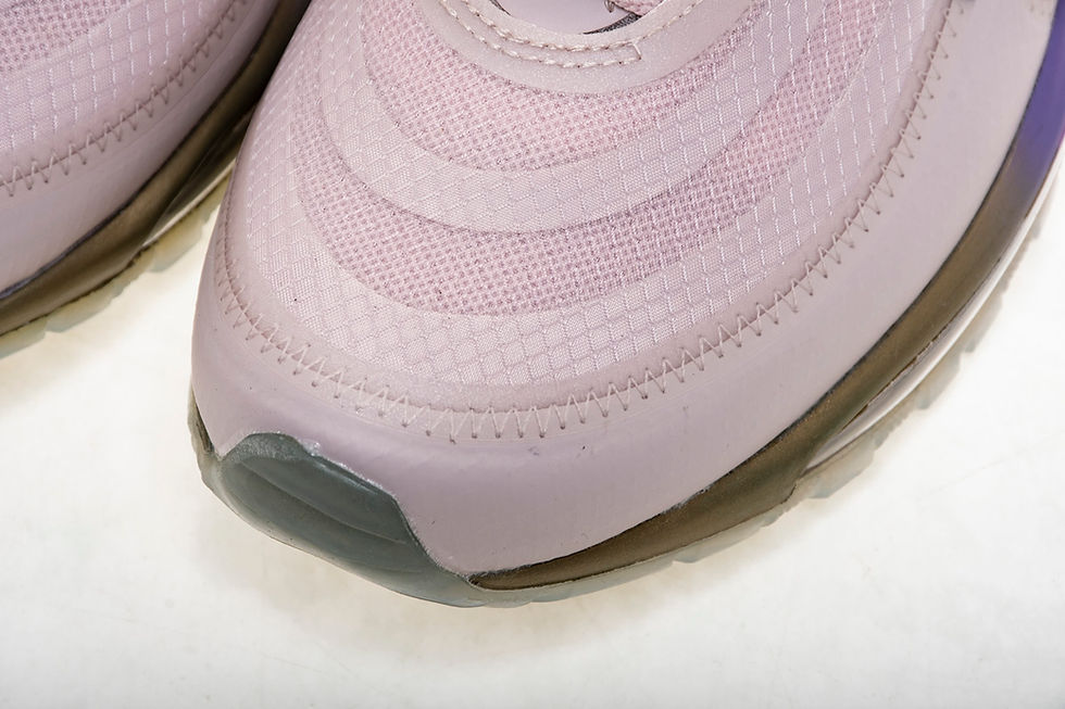 Miniaturbild: OW Air Max 97 "Queen"