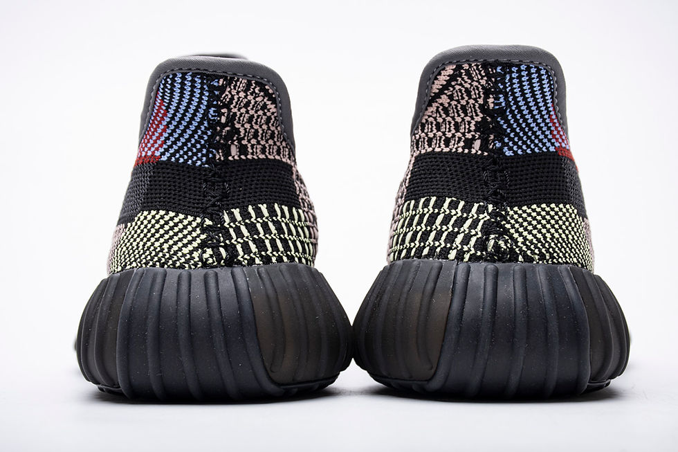 Miniatură: nike sneakers, adidas sneakers, streetwear sneakers, balenciaga sneakers, supreme sneakers,
