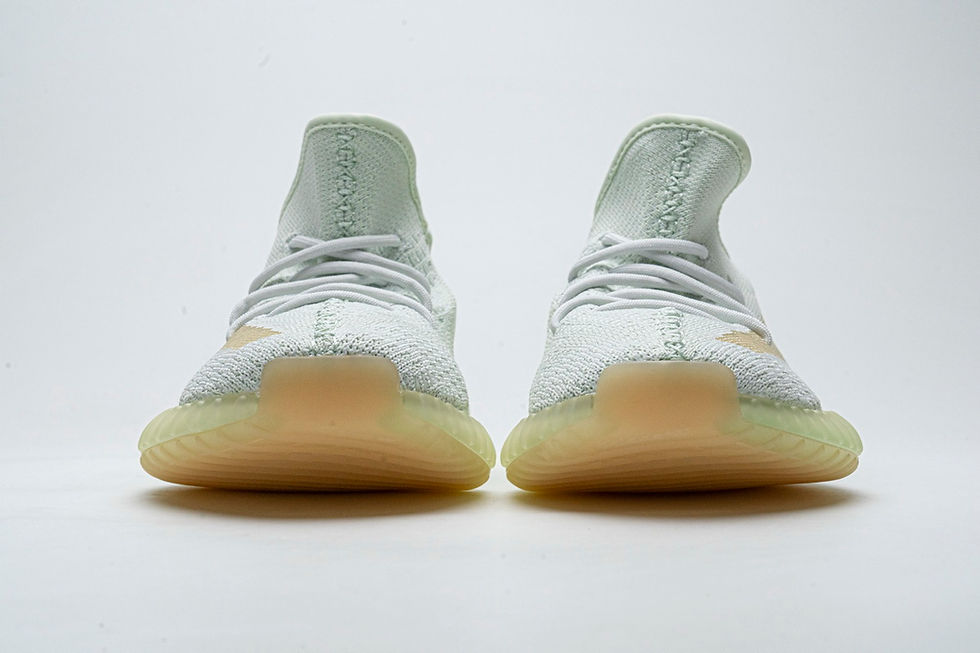 Miniaturbild: nike sneakers, adidas sneakers, streetwear sneakers, balenciaga sneakers, supreme sneakers,