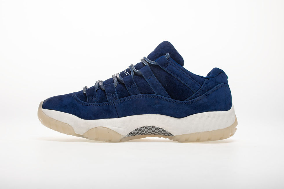Miniaturbild: AJ11 Low "RE2PECT"