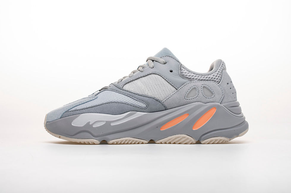 Miniature : nike sneakers, adidas sneakers, streetwear sneakers, balenciaga sneakers, supreme sneakers,