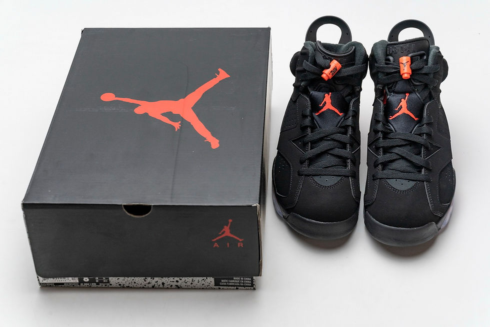 Miniatura: AJ6 Retro "Infrarrojo Negro"