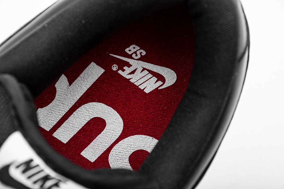 Miniatura: SB Dunk Low OG "Plata metálica"