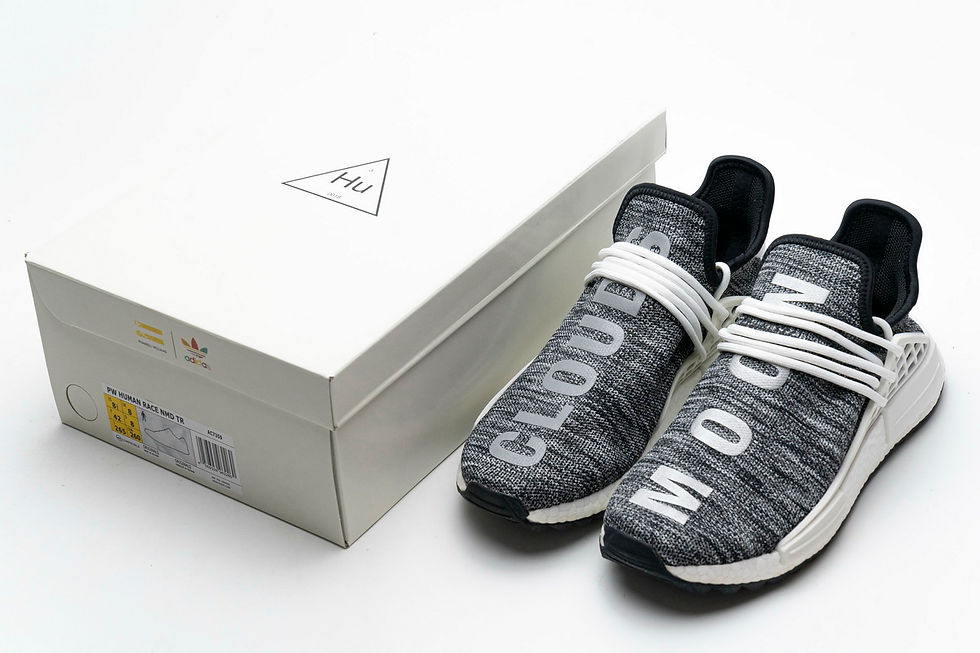 Miniatura: nike sneakers, adidas sneakers, streetwear sneakers, balenciaga sneakers, supreme sneakers,