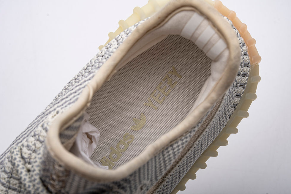 Miniature : nike sneakers, adidas sneakers, streetwear sneakers, balenciaga sneakers, supreme sneakers,