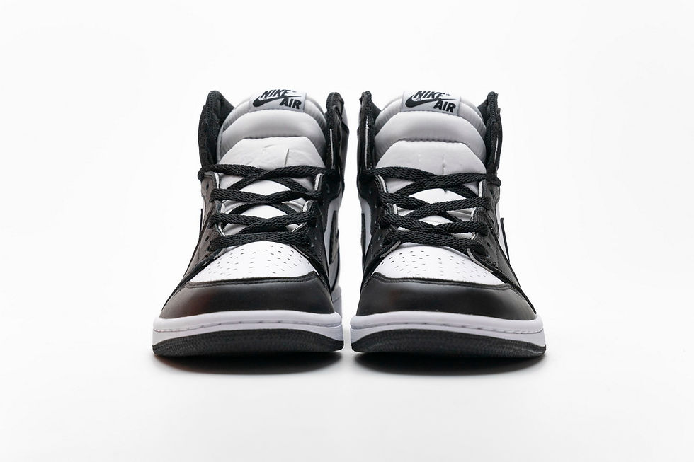 Miniatura: AJ1 Retro Alto "Negro Blanco"