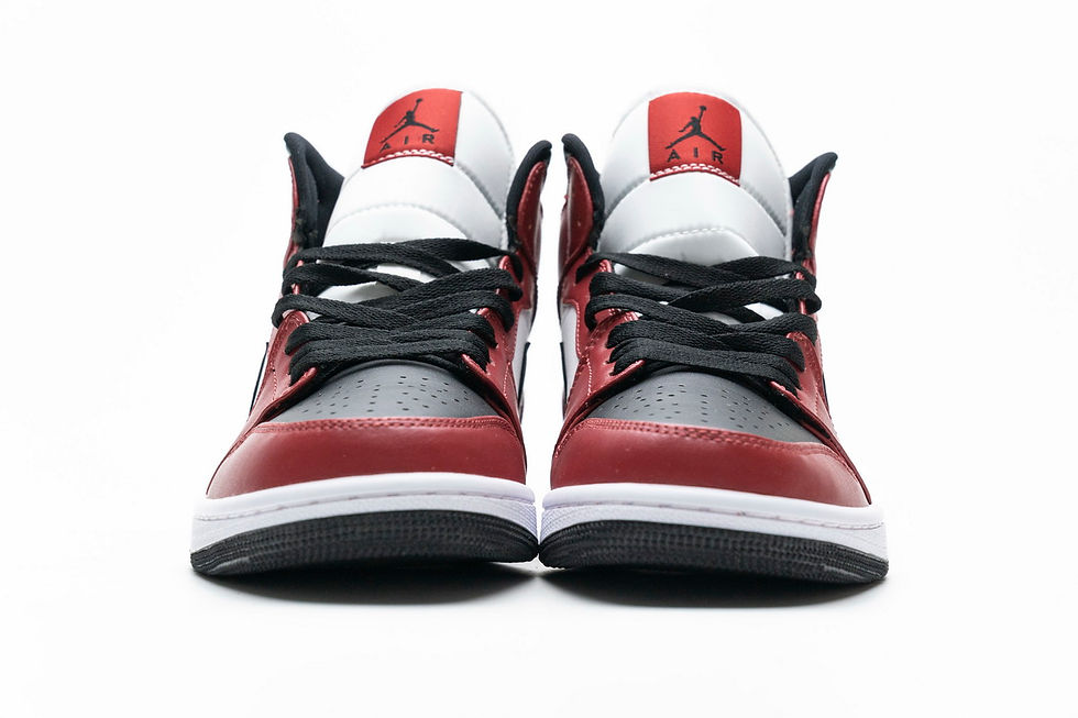 Miniatura: AJ1 Retro Mid "Rojo Gimnasio"