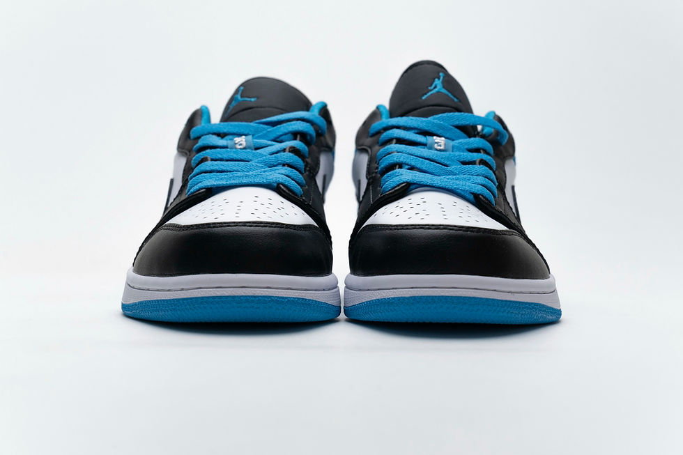 Miniaturbild: AJ1 Low SE "Laser Blue"