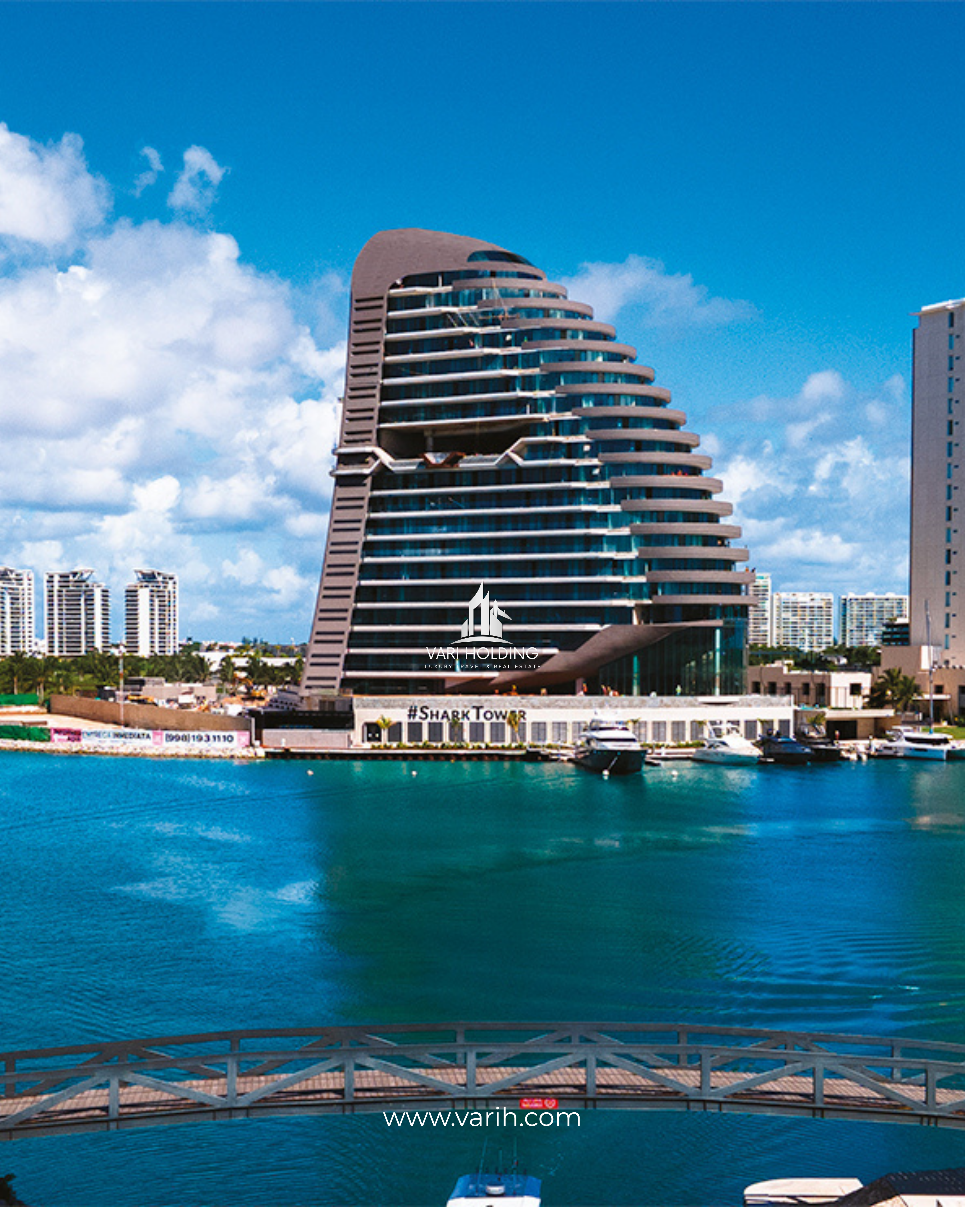 Shark Tower en Puerto Cancún