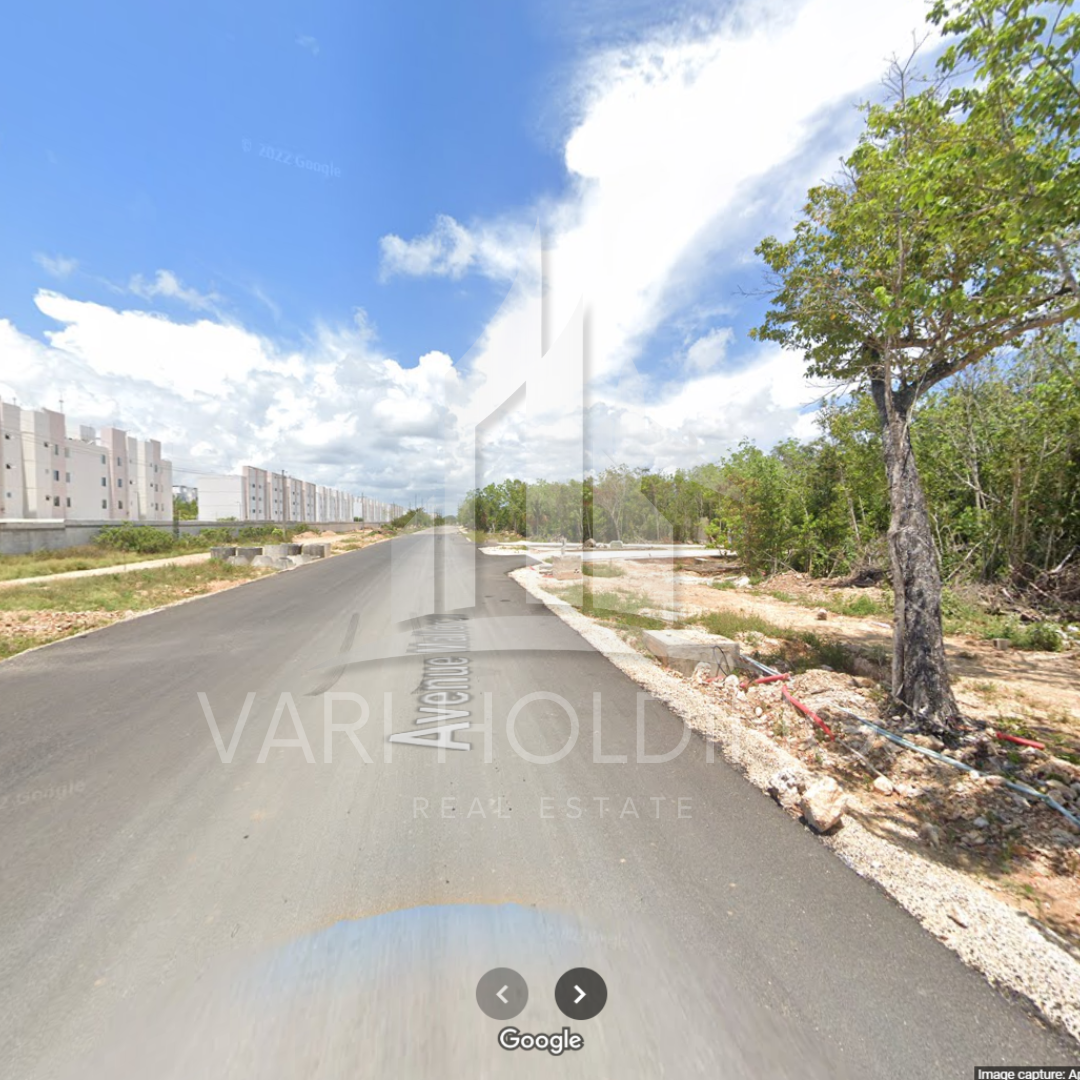 Imagen de 706.5 m² de uso mixto sobre Avenida Mallorca | Paseos de la Selva