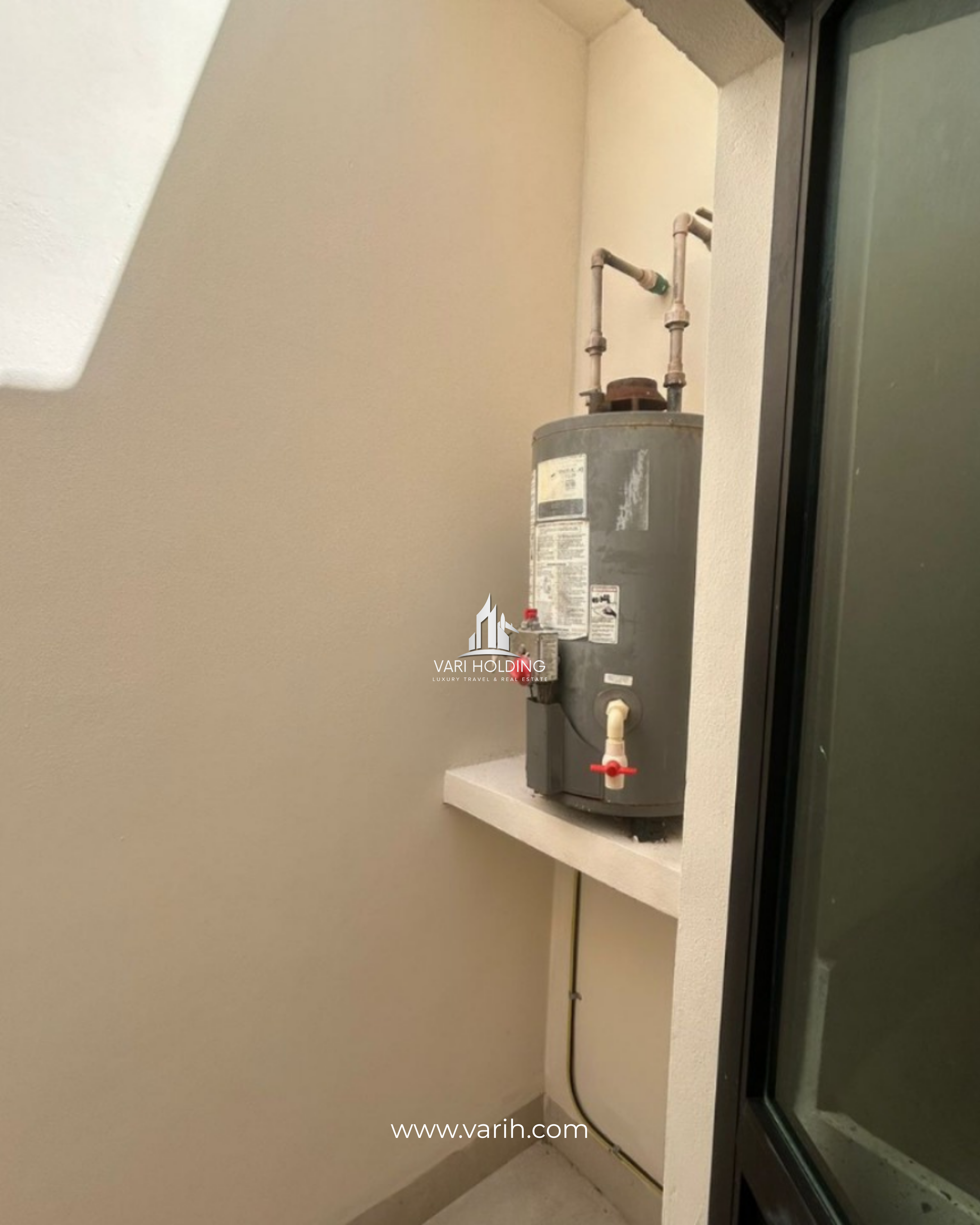 Imagen de Más de 550 m² de privacidad en Lagos del Sol