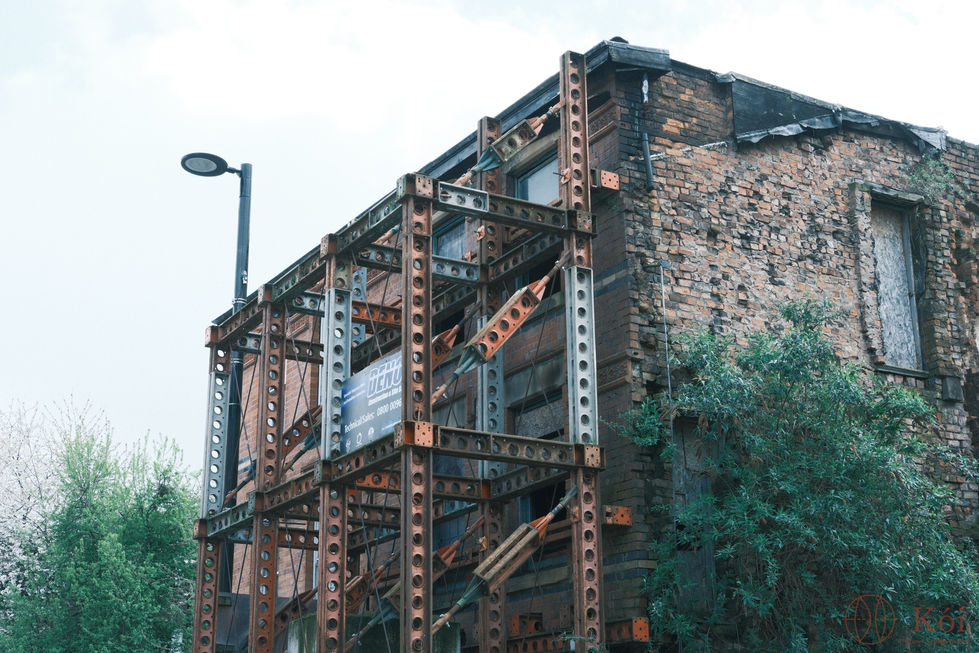 Derelict building in Manchester.
Image by David Turner - Protected by Copyright Law - All Rights Reserved
