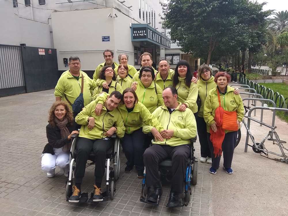 MonGran colabora con Fundación Juntos por la Vida en Navidad