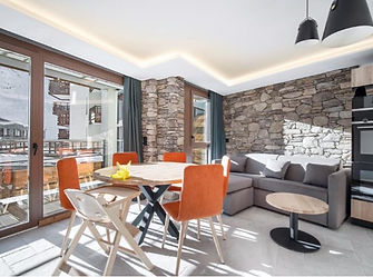 South-facing with 2 balconies