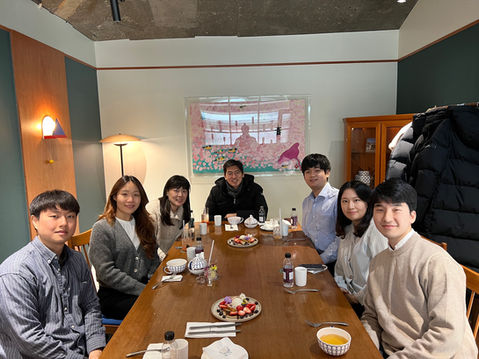 20221227_연구실회식.jpg