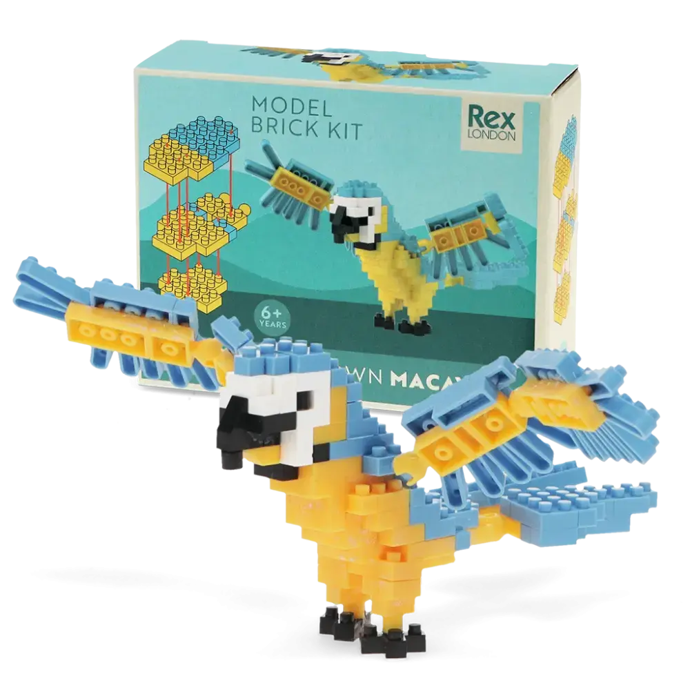 Macaw - Build your own animal model brick kit