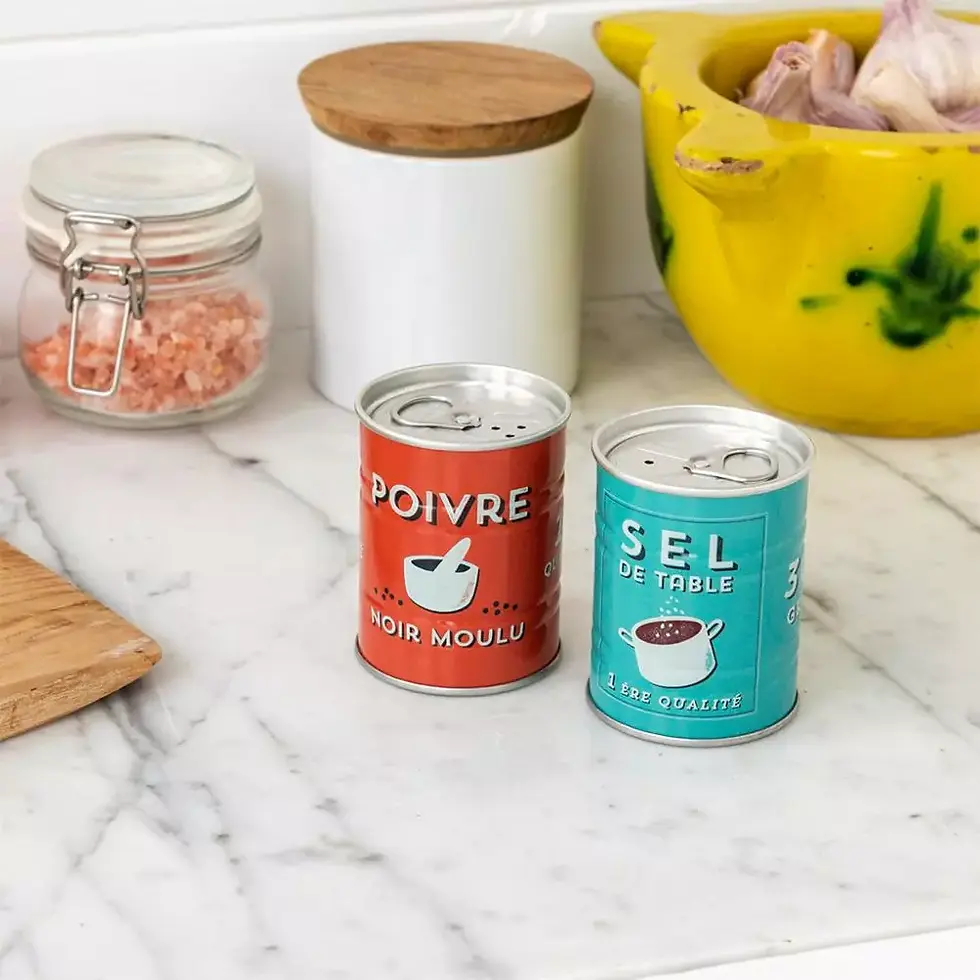 Sel and Poivre Salt and Pepper Shakers