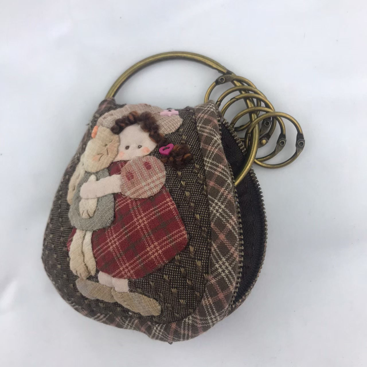 抱兔的女孩拼布鑰匙零錢包