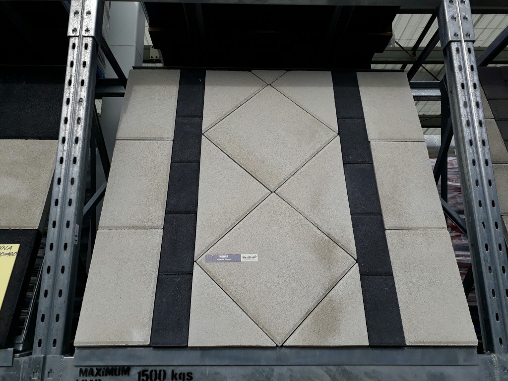 Display Gallery weststone