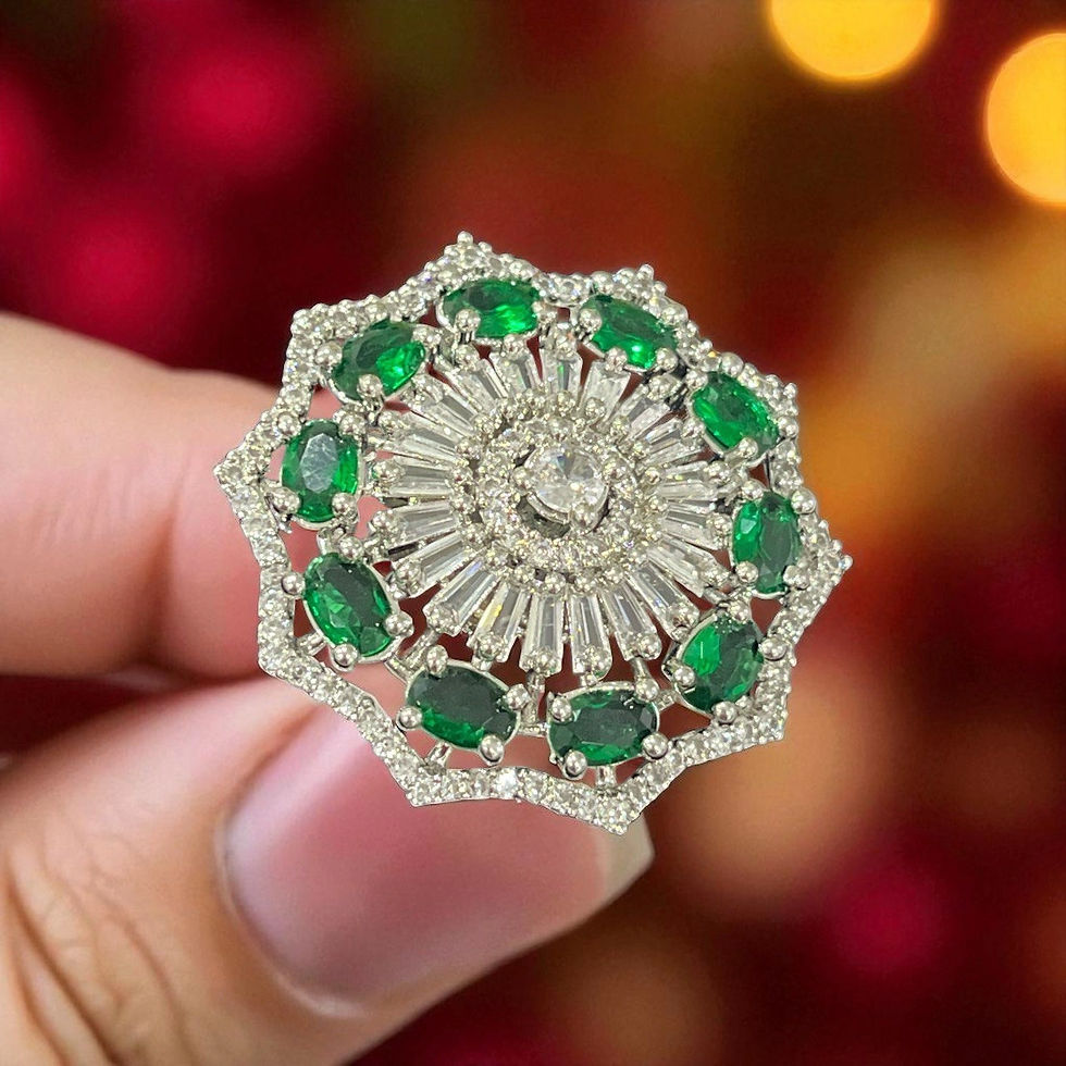 Thumbnail: Queen's Crown Ring