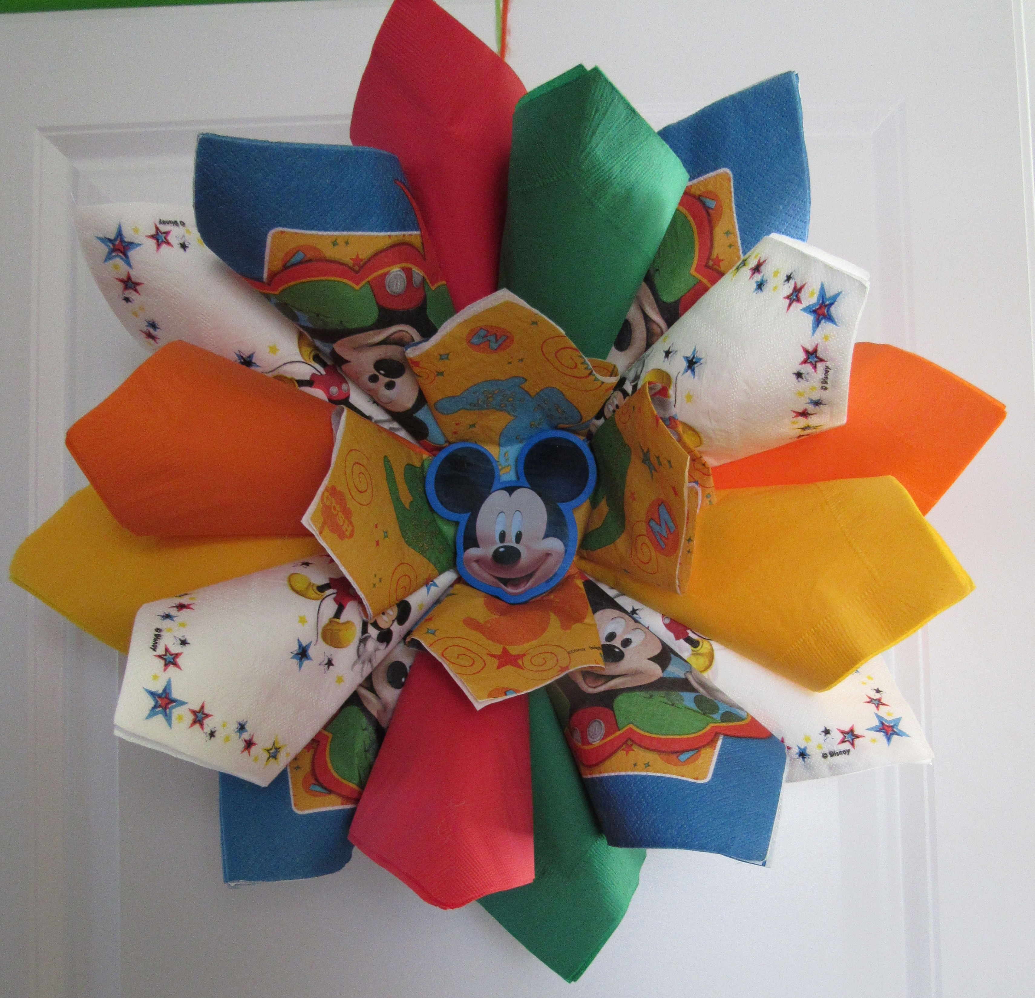 Mickey Mouse 2 wreath