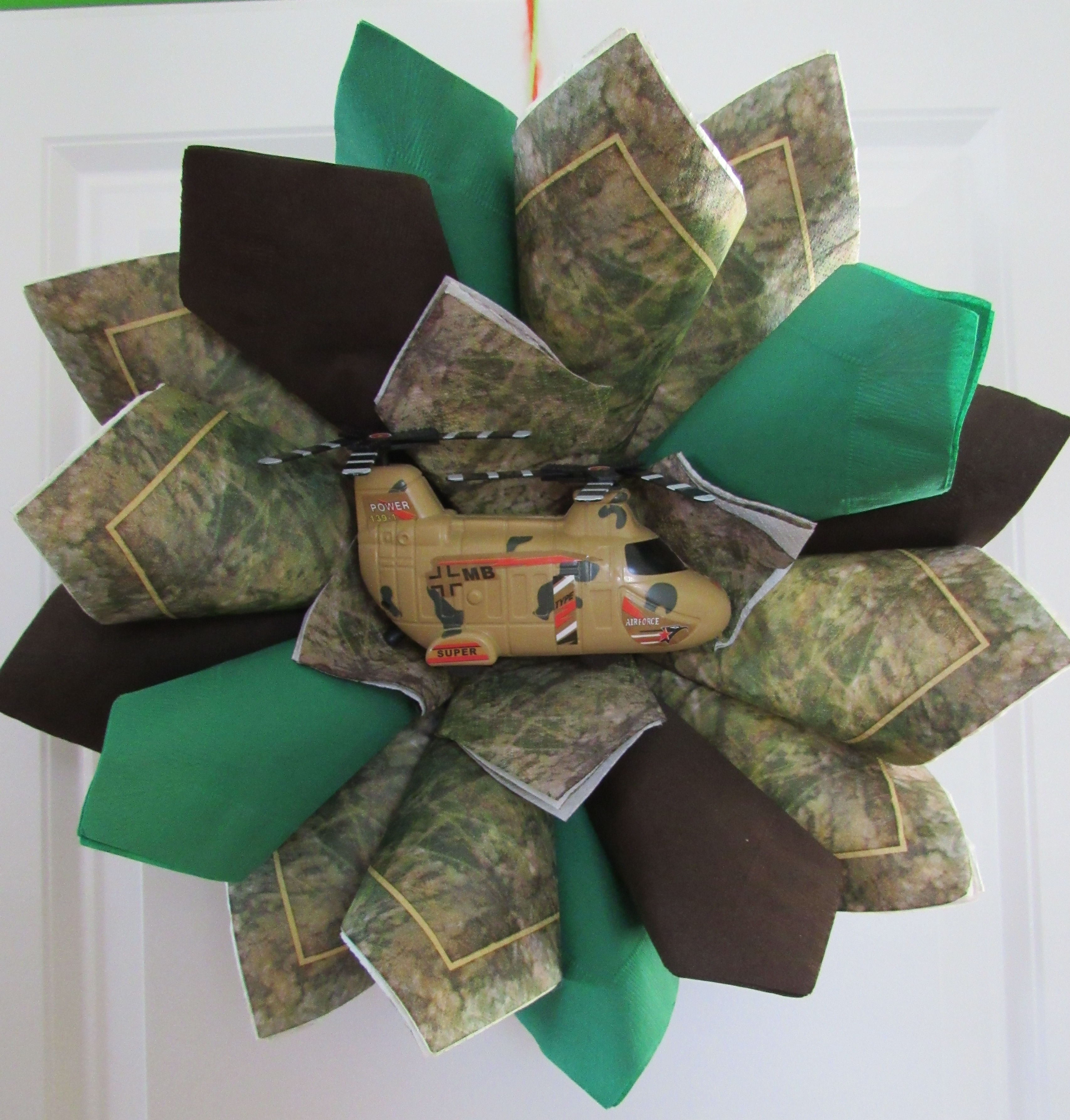 Camo Military wreath