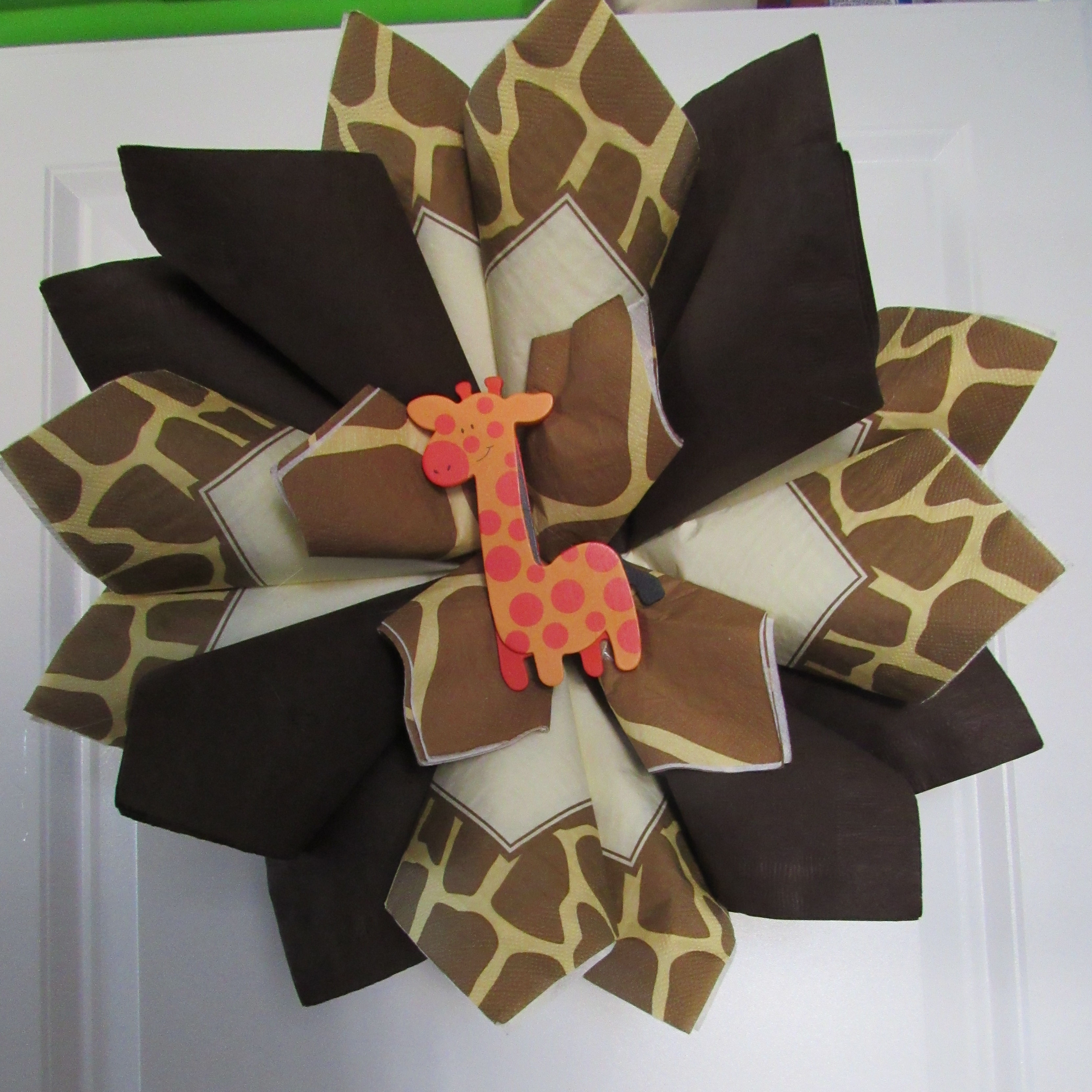 Giraffe wreath