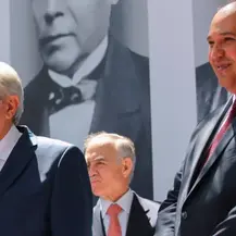 Hace mella crítica de AMLO a Cuauhtémoc Cárdenas; renuncia Cárdenas Batel como asesor de Presidencia