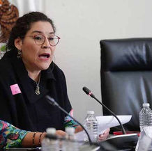 Ministra Lenia Batres devuelve salario excedente del límite constitucional