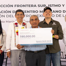 Garantiza Salomón Jara Cruz apoyos para el Centro Mexicano de la Tortuga 