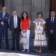 Consejeros del INE llegan a Palacio Nacional para sostener una reunión con AMLO