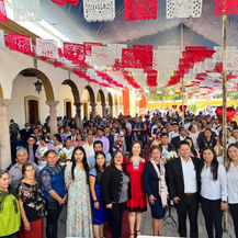 Atestigua Diputada Haydeé Reyes enlaces matrimoniales en Matatlán y Tlacolula