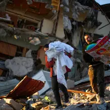 En Turquía y Siria, terremotos dejan 41 mil muertos