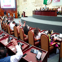 Exhorta Congreso a autoridades de tres municipios a abstenerse de restringir derechos a siete funcionarias