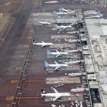 Aerolíneas deben indemnizar a pasajeros por sobreventa de vuelos