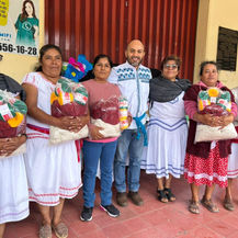 Activan acciones de rescate de artesanía textil en la Mixteca