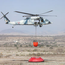 Suman dos helicópteros al combate del incendio en Tepelmeme