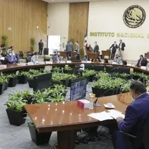 Legisladores de Morena no negociarán con oposición para elegir a cuatro consejeros del INE