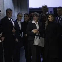 La reunión de anoche fue para felicitar a Delfina y para mantenernos unidos: López Obrador