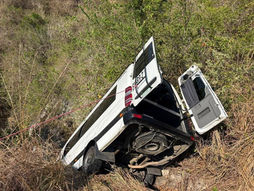 Volcadura en la Barranca Larga-Ventanilla arroja dos lesionados