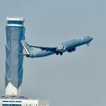Aviones del Ejército mexicano viajan a Israel para iniciar puente aéreo a España