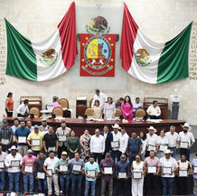 Reconoce Congreso labor de productores oaxaqueños de papaya