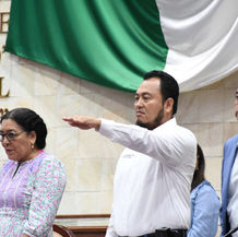 Ante Comisión de Educación, rinde cuentas titular del IEEPO