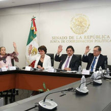 Avanza reforma para aumentar de 15 a 30 días aguinaldo