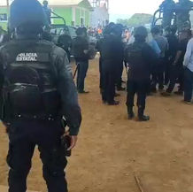 Cumple 24 horas retenido el secretario de Seguridad Pública de Oaxaca junto con 30 elementos más