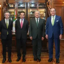 Histórico: AMLO anuncia compra de 13 plantas a Iberdrola y México fortalece su soberanía energética